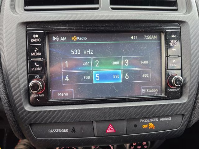 2024 Mercury Gray Metallic Mitsubishi Outlander Sport 2.0 ES 4X4 SUV