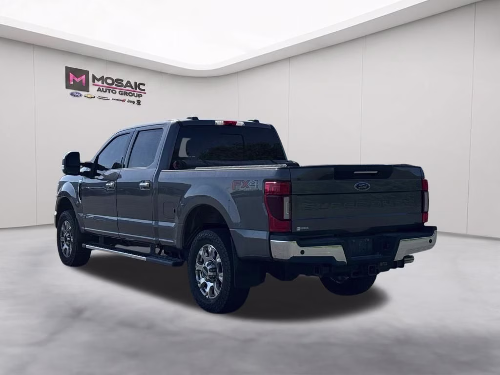 2021 Gray Metallic Ford Super Duty F-350 SRW Lariat 4X4 Truck