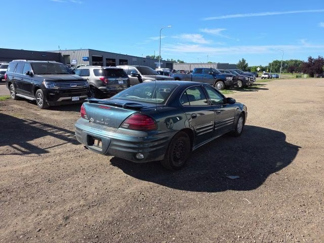 2002 Blue Pontiac Grand Am SE1 FWD Sedan