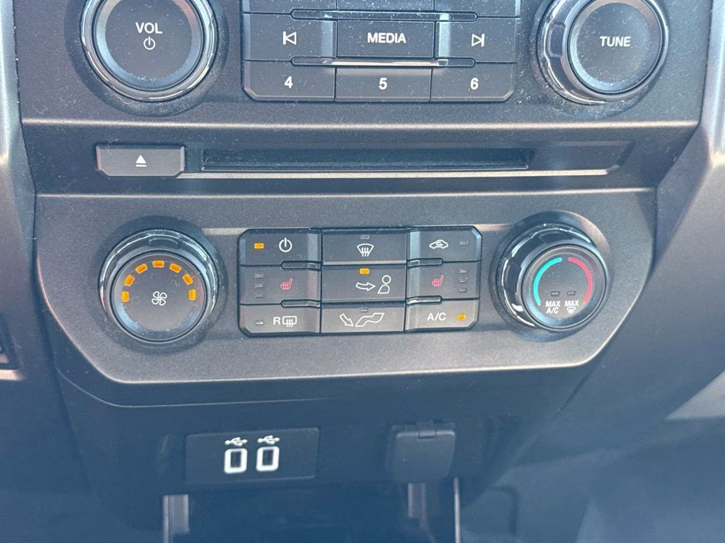 2018 Guard Metallic Ford F-150 XLT 4X4 Truck