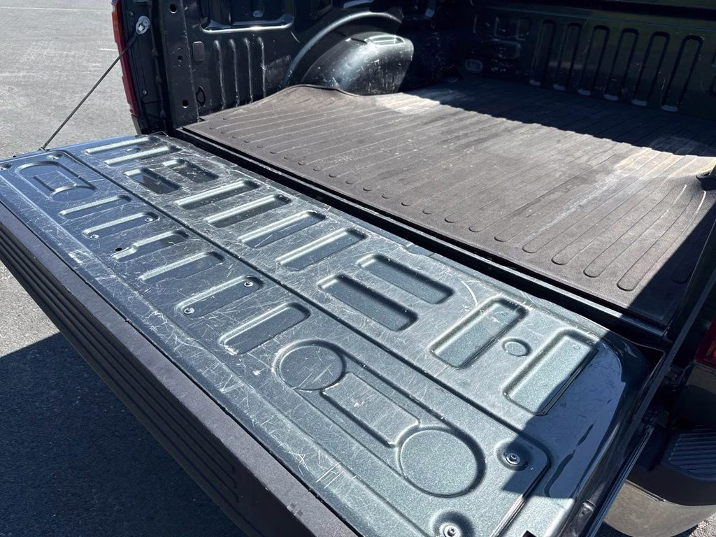 2018 Guard Metallic Ford F-150 XLT 4X4 Truck
