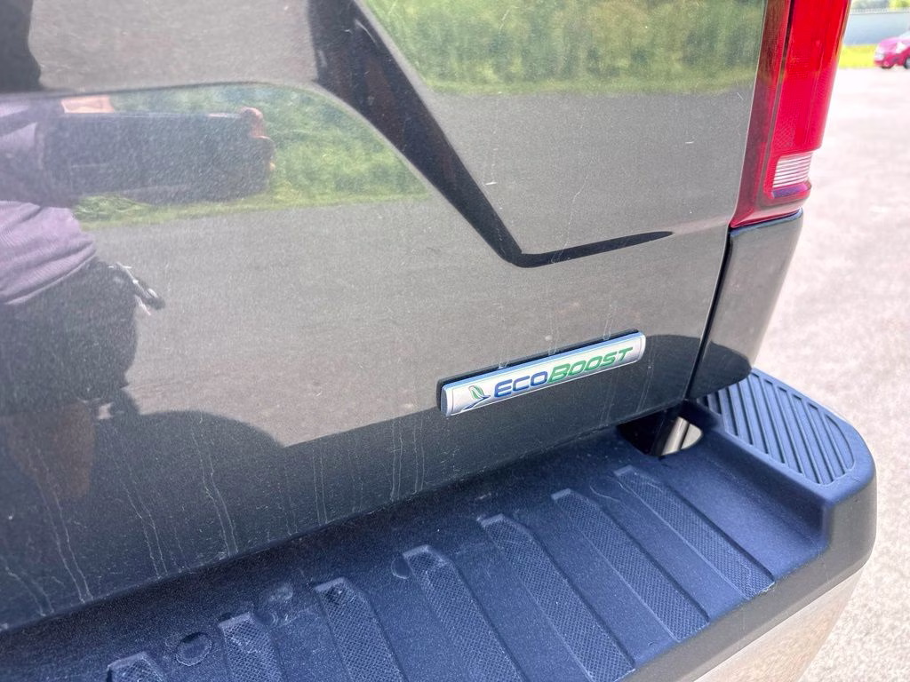 2018 Guard Metallic Ford F-150 XLT 4X4 Truck