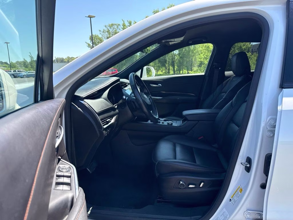 2020 met alloy Cadillac XT4 Sport AWD SUV