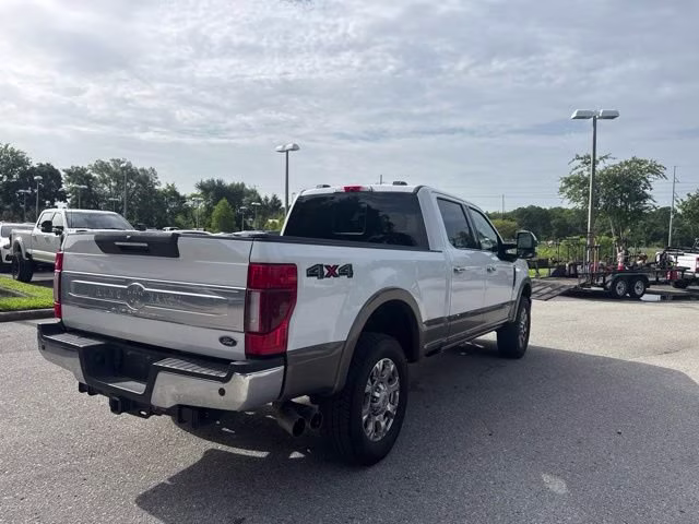 2022 Oxford White Ford Super Duty F-250 SRW King Ranch Crew Cab Pickup 4X4 Truck