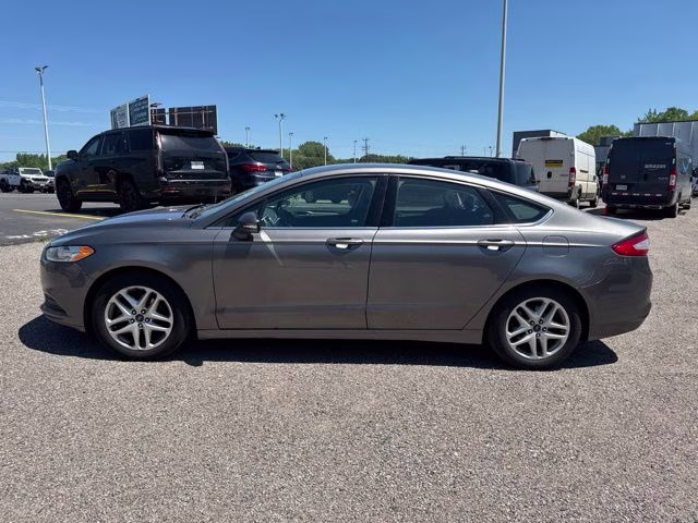 2014 Sterling Gray Metallic Ford Fusion SE FWD Sedan
