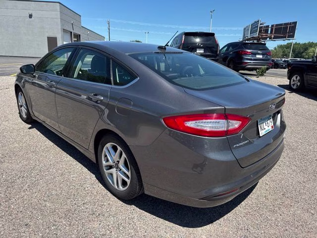 2014 Sterling Gray Metallic Ford Fusion SE FWD Sedan
