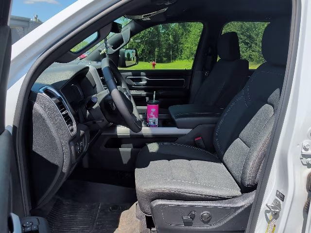 2025 Bright White Clearcoat Ram 1500 Big Horn/Lone Star 4X4 Truck