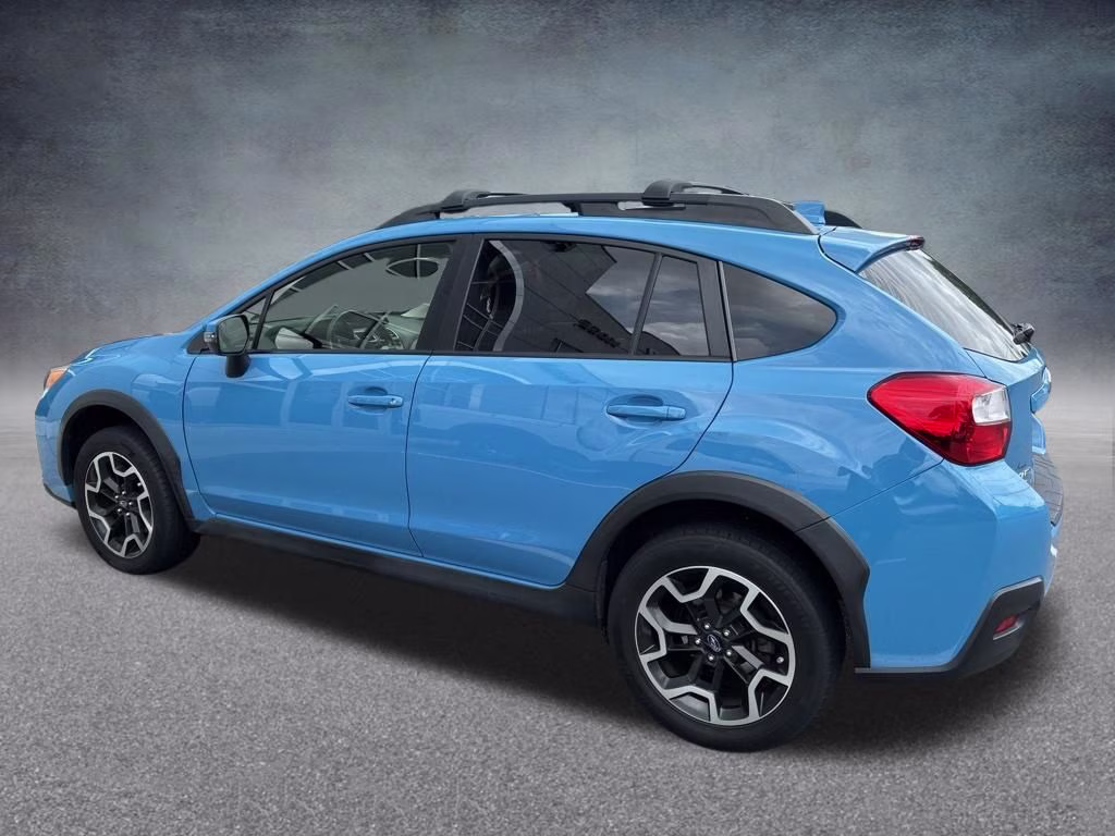 2016 Hyper Blue Subaru Crosstrek 2.0i Limited AWD SUV