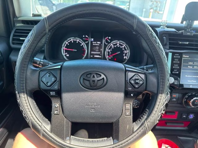 2024 Classic Silver Metallic Toyota 4Runner TRD Off-Road Premium 4X4 SUV