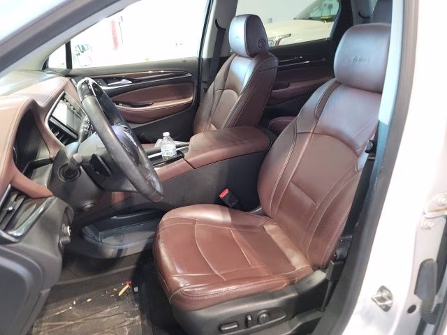 2018 White Frost Tricoat Buick Enclave Avenir AWD SUV