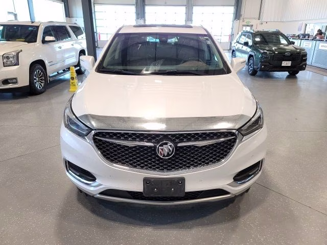2018 White Frost Tricoat Buick Enclave Avenir AWD SUV