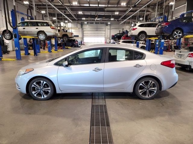 2015 Kia Forte EX FWD Sedan