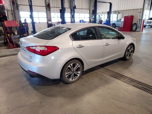 2015 Kia Forte EX FWD Sedan