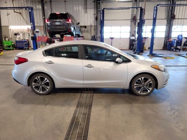 2015 Kia Forte EX FWD Sedan