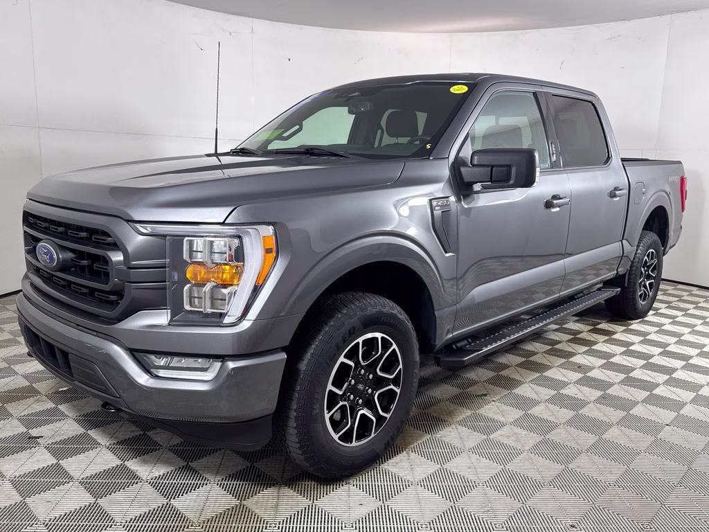 2023 Carbonized Gray Metallic Ford F-150 XLT 4X4 Truck