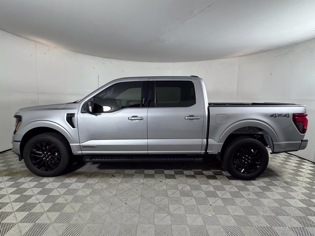 2024 Iconic Silver Metallic Ford F-150 XLT 4X4 Truck