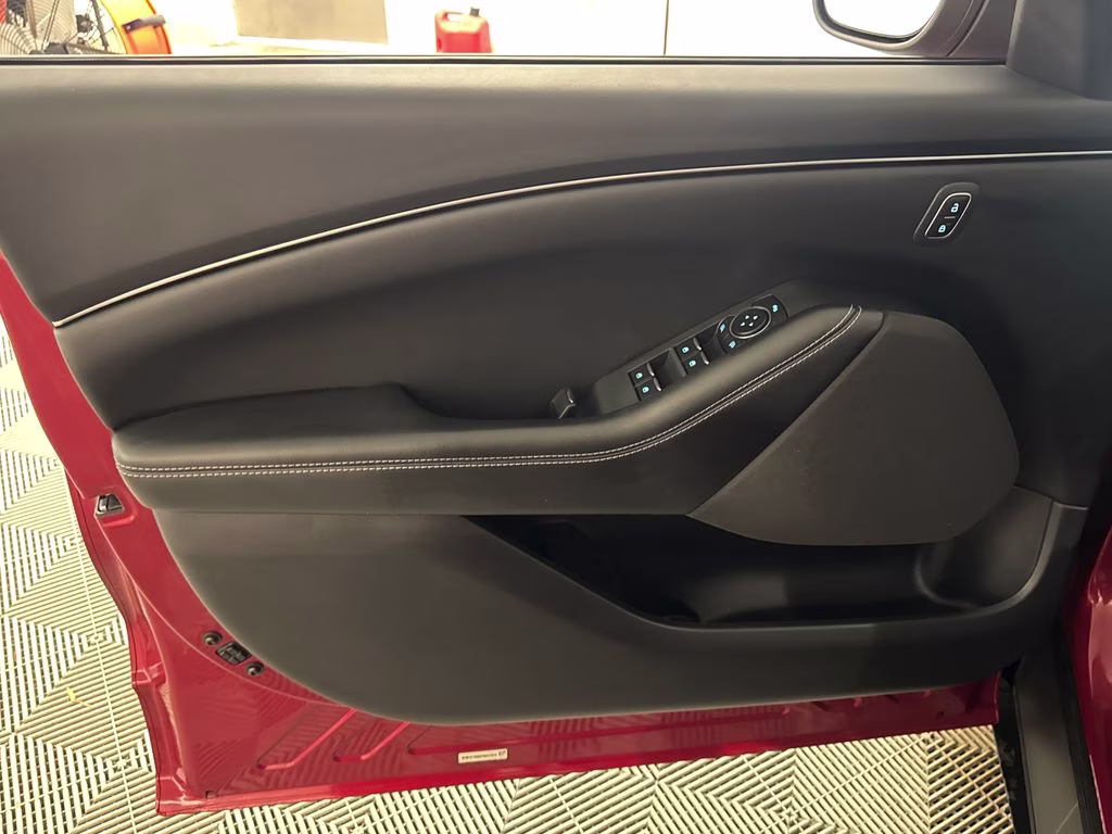 2023 Rapid Red Metallic Tinted Clearcoat Ford Mustang Mach-E Select RWD SUV
