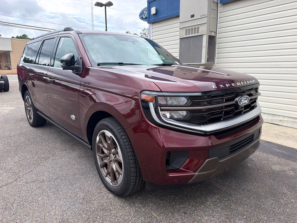 2027 Bronze Fire Metallic Tinted Clearcoat Ford Expedition Max King Ranch 4X4 SUV