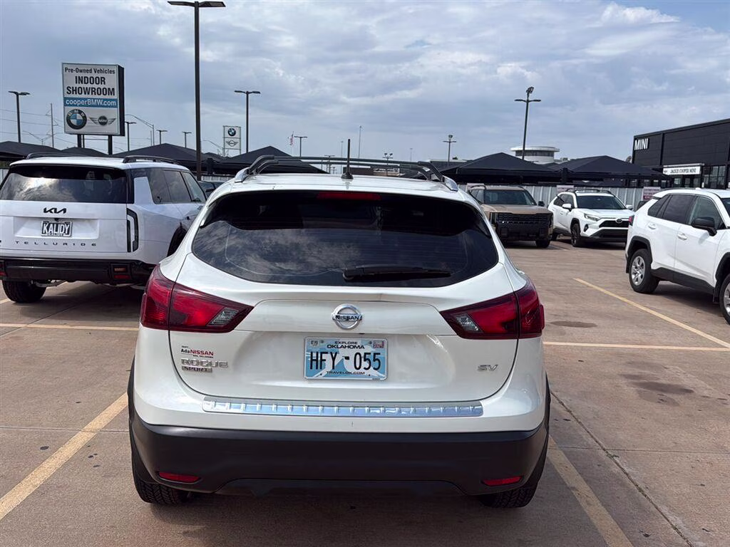 2017 Pearl White Nissan Rogue Sport SV FWD SUV