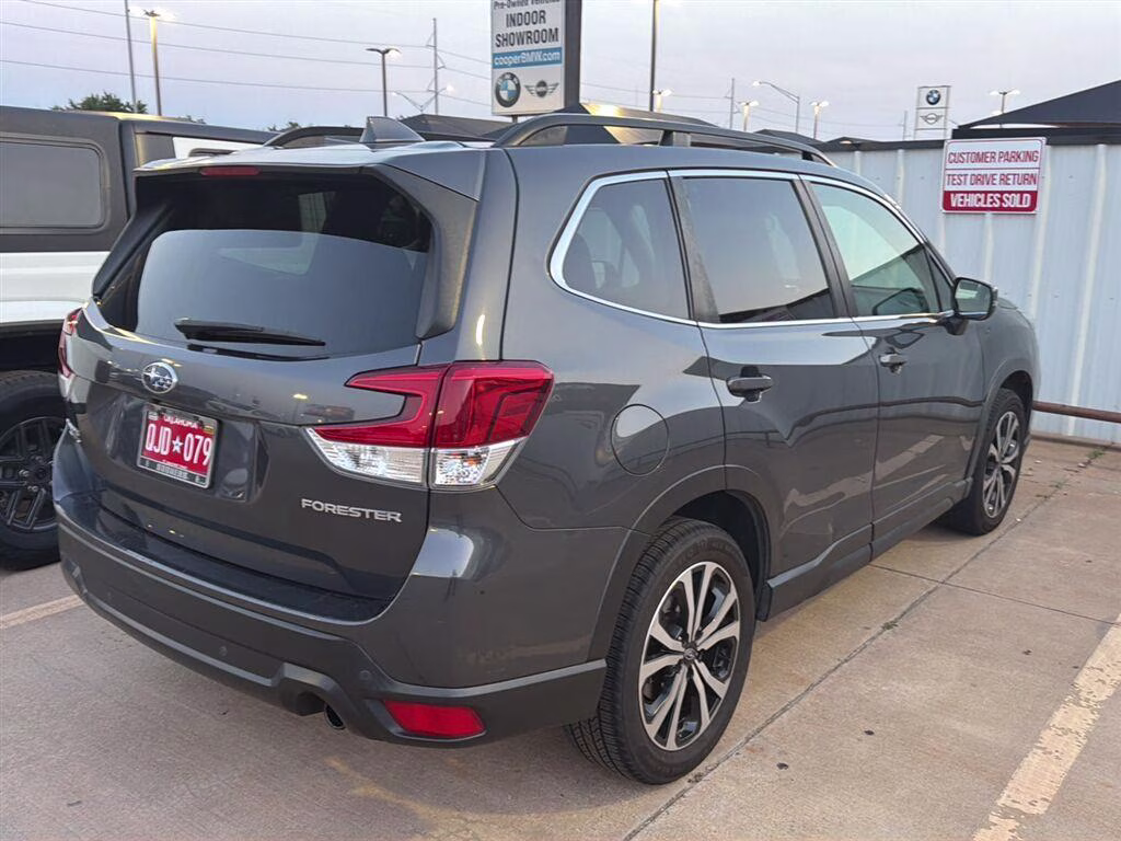 2020 Magnetite Gray Metallic Subaru Forester Limited AWD SUV
