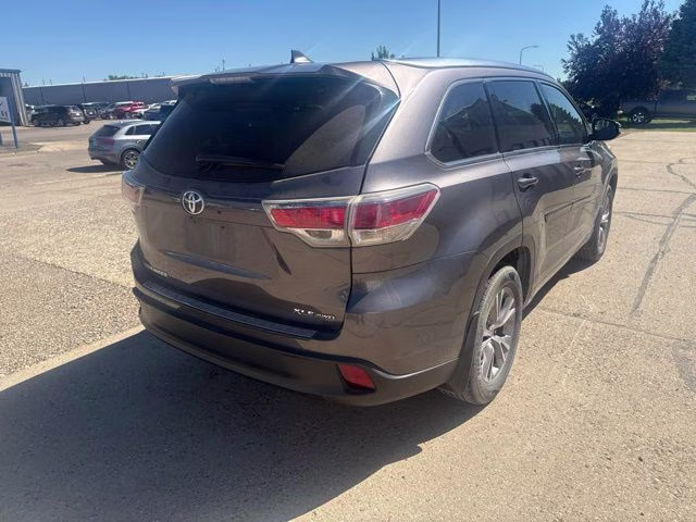2014 Gray Toyota Highlander Limited AWD SUV