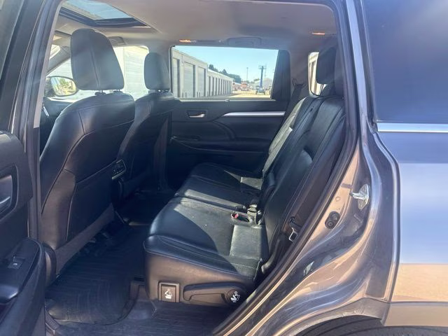 2014 Gray Toyota Highlander Limited AWD SUV