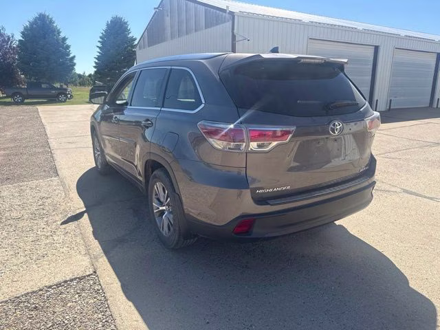 2014 Gray Toyota Highlander Limited AWD SUV
