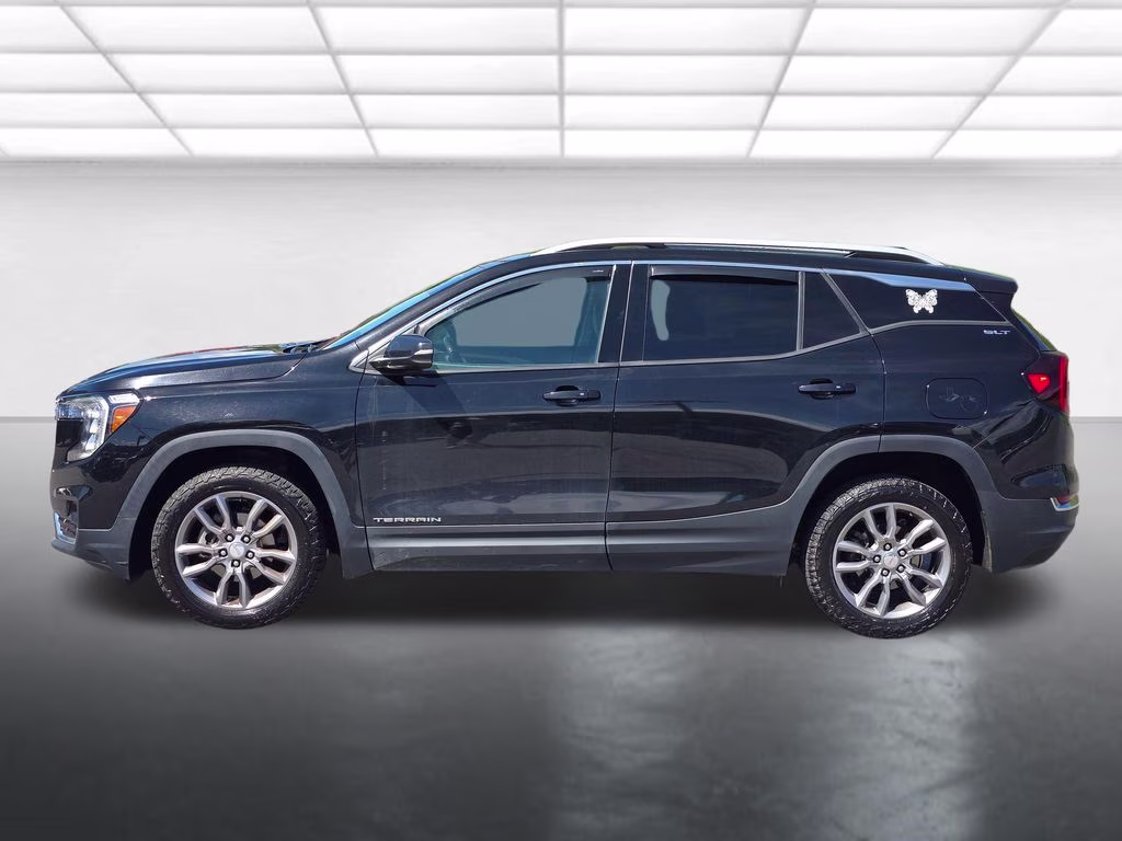 2022 Ebony Twilight Metallic GMC Terrain SLT AWD SUV