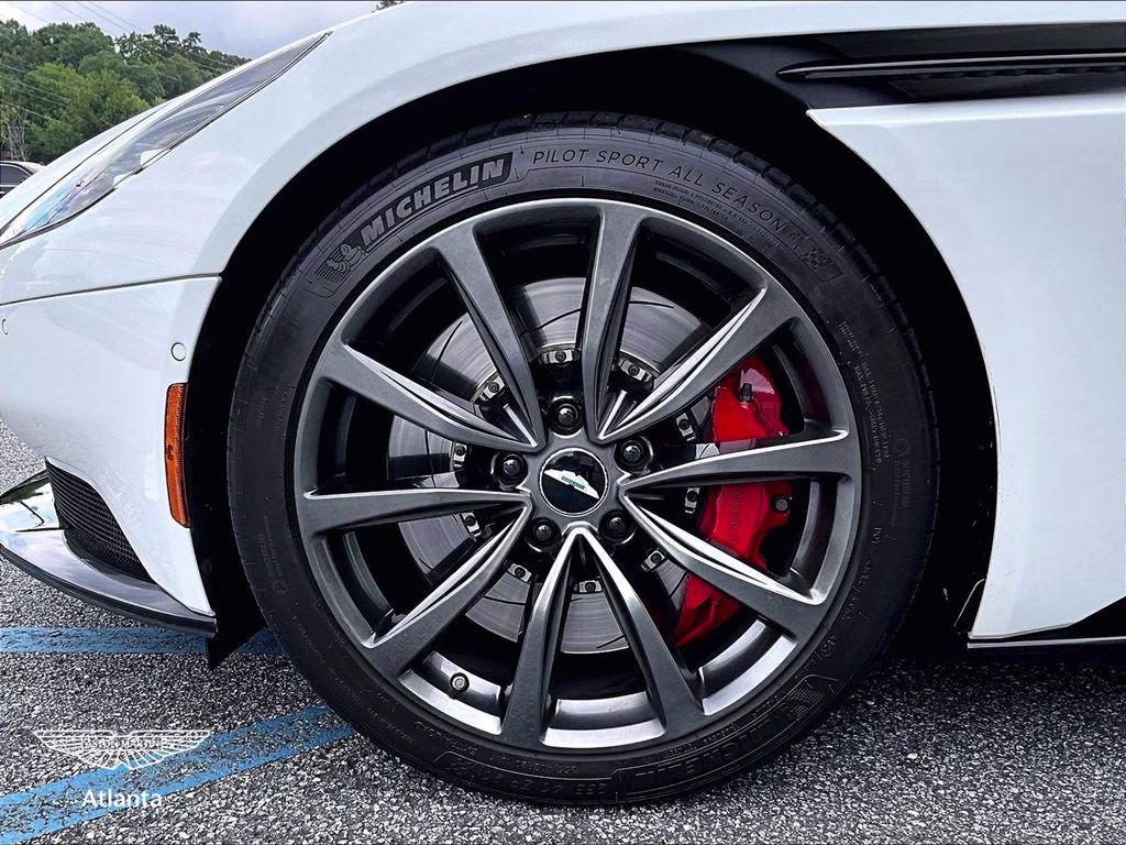 2019 Lunar Aston Martin DB11 Base RWD Coupe