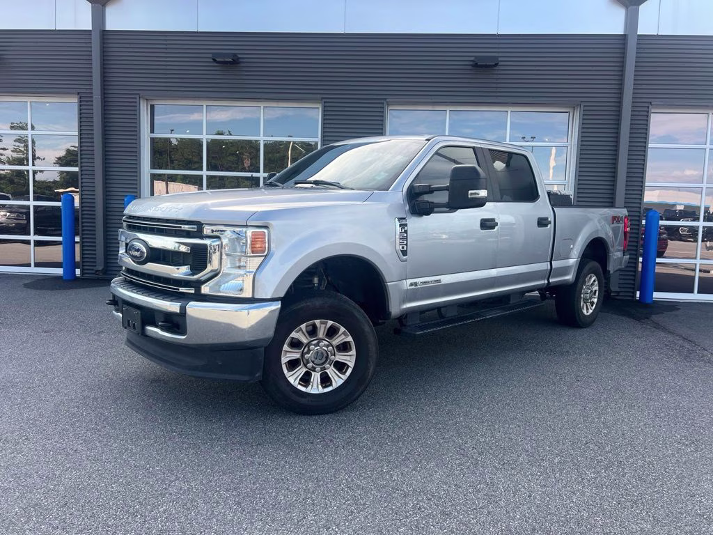 2022 Silver Metallic Ford Super Duty F-250 SRW XL 4X4 Truck
