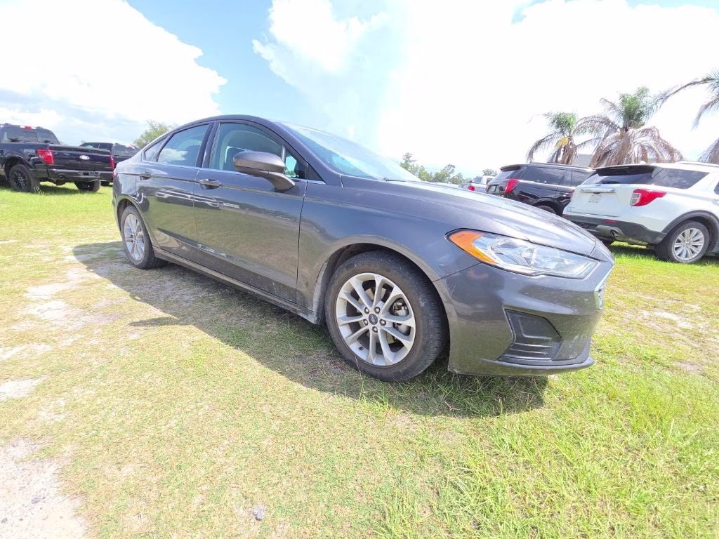 2020 Magnetic Ford Fusion SE FWD Sedan