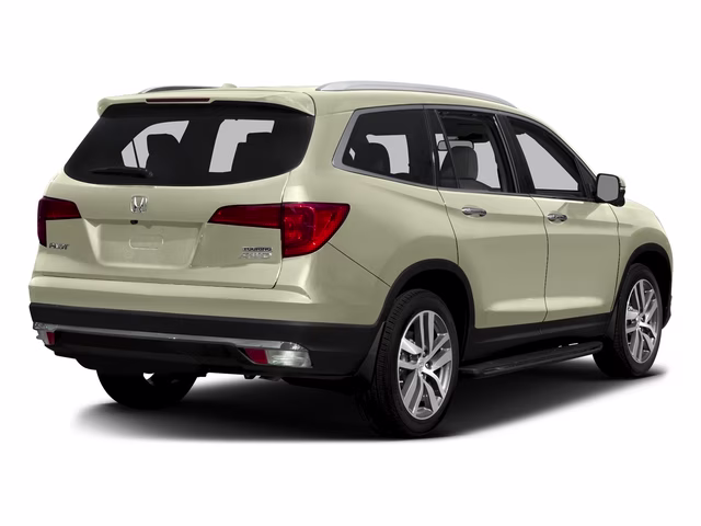 2016 White Honda Pilot Touring AWD SUV