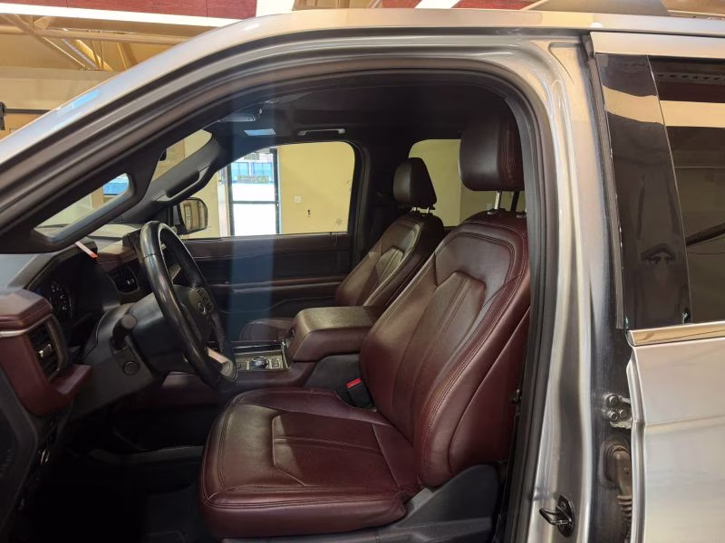 2024 Ford Expedition Max Limited Sport Utility 4D 4X4
