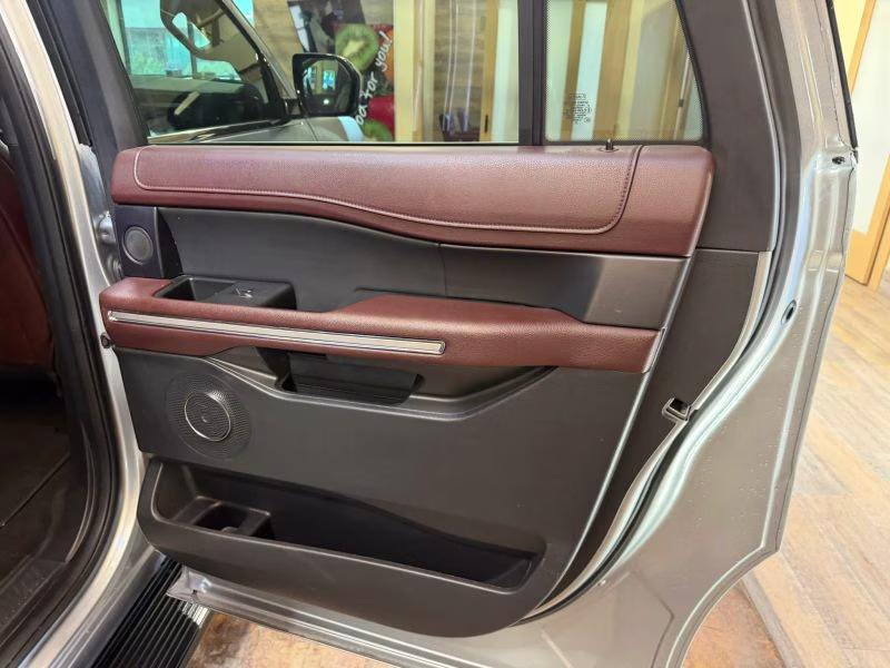 2024 Ford Expedition Max Limited Sport Utility 4D 4X4