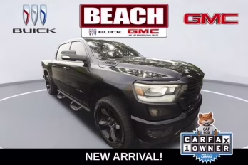 2021 Diamond Black Crystal Pearlcoat Ram 1500 Big Horn/Lone Star 4X4 Truck