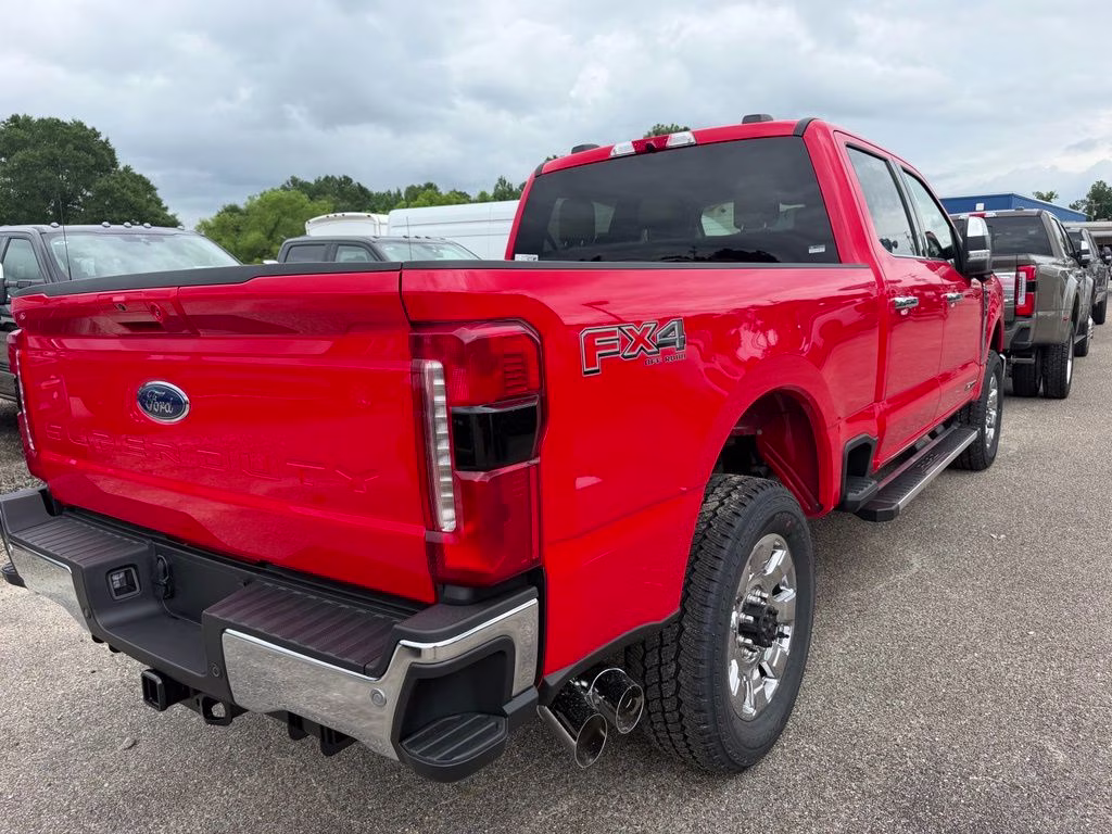 2026 Carbonized Gray Metallic Ford Super Duty F-350 SRW Lariat 4X4 Truck
