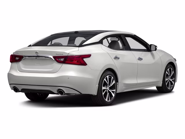 2017 white Nissan Maxima FWD Sedan