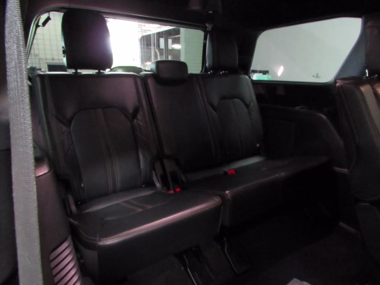 2024 Agate Black Metallic Ford Expedition Platinum 4X4 SUV