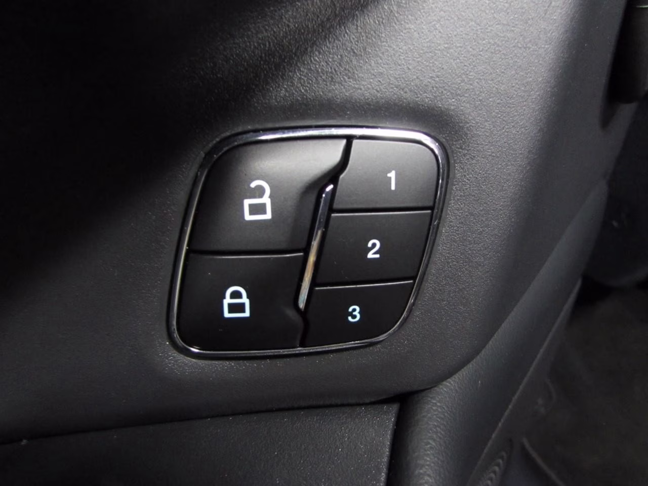 2024 Agate Black Metallic Ford Expedition Platinum 4X4 SUV