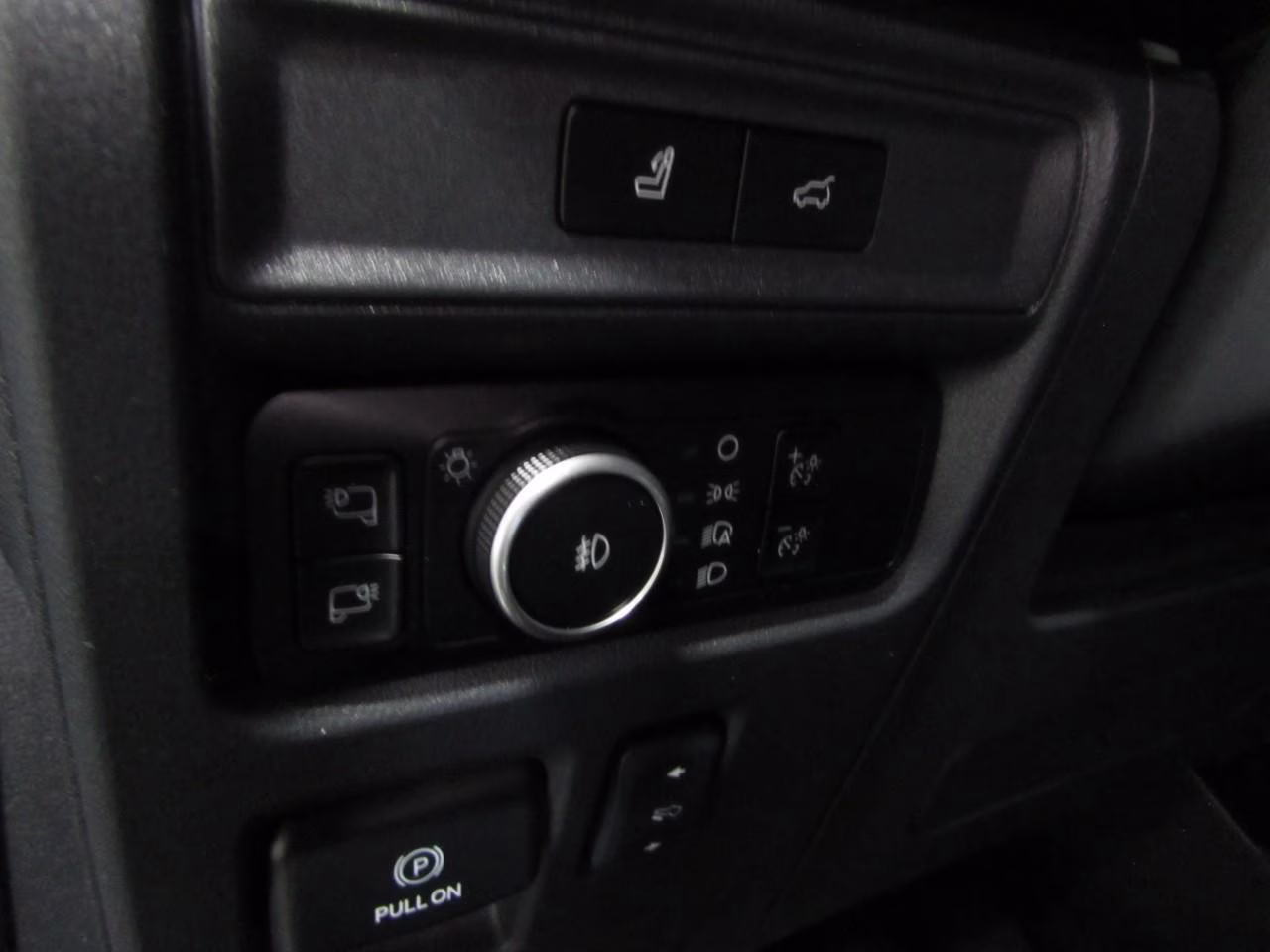 2024 Agate Black Metallic Ford Expedition Platinum 4X4 SUV