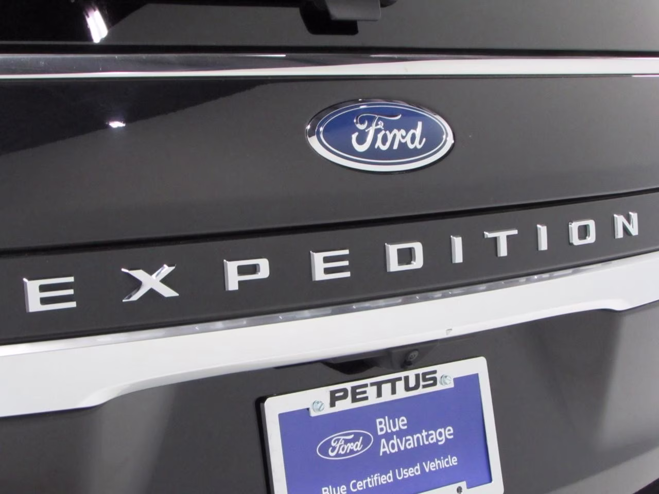 2024 Agate Black Metallic Ford Expedition Platinum 4X4 SUV