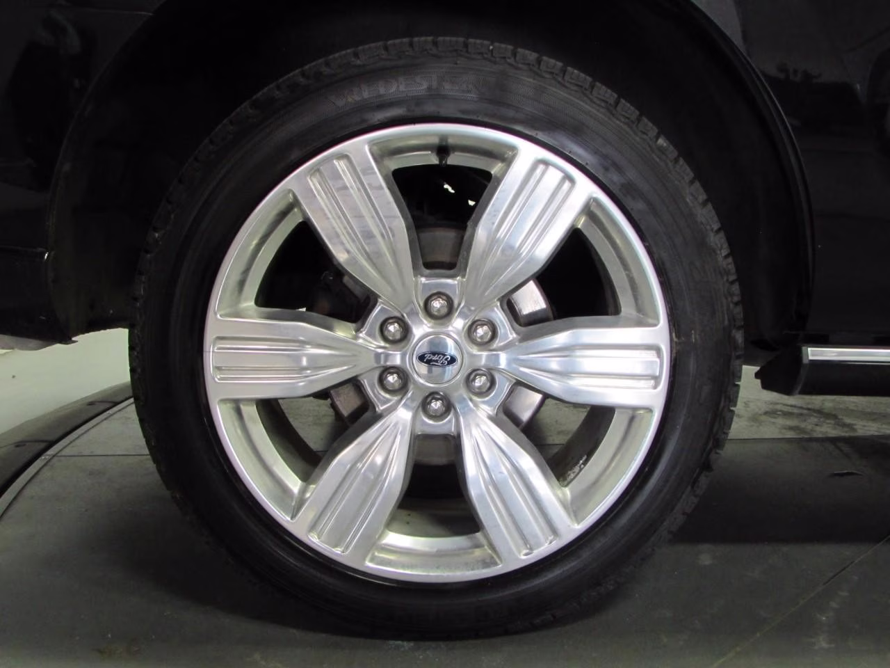 2024 Agate Black Metallic Ford Expedition Platinum 4X4 SUV