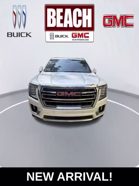 2023 White Frost Tricoat GMC Yukon XL SLT 4X4 SUV