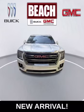2023 White Frost Tricoat GMC Yukon XL SLT 4X4 SUV