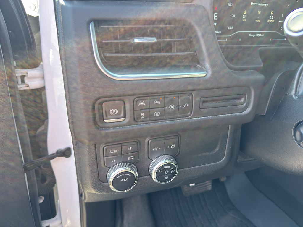 2022 Summit White GMC Yukon XL SLT 4X4 SUV
