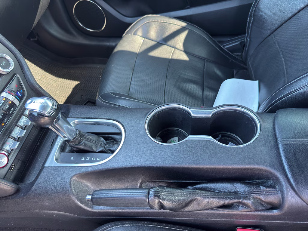 2020 Oxford White Ford Mustang GT Premium RWD Convertible