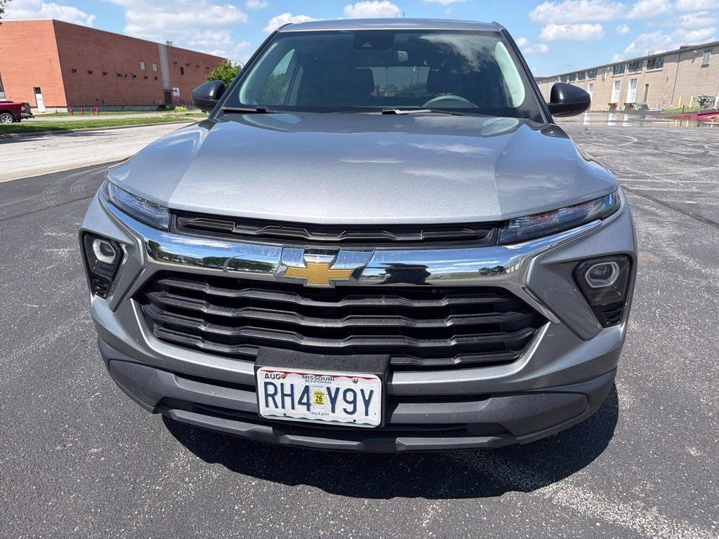 2024 Sterling Gray Metallic Chevrolet Trailblazer LS FWD SUV