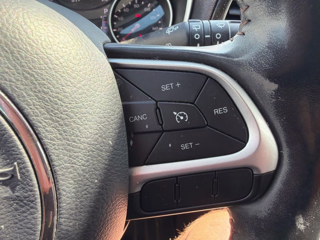 2019 Diamond Black Crystal Pearlcoat Jeep Compass Limited 4X4 SUV
