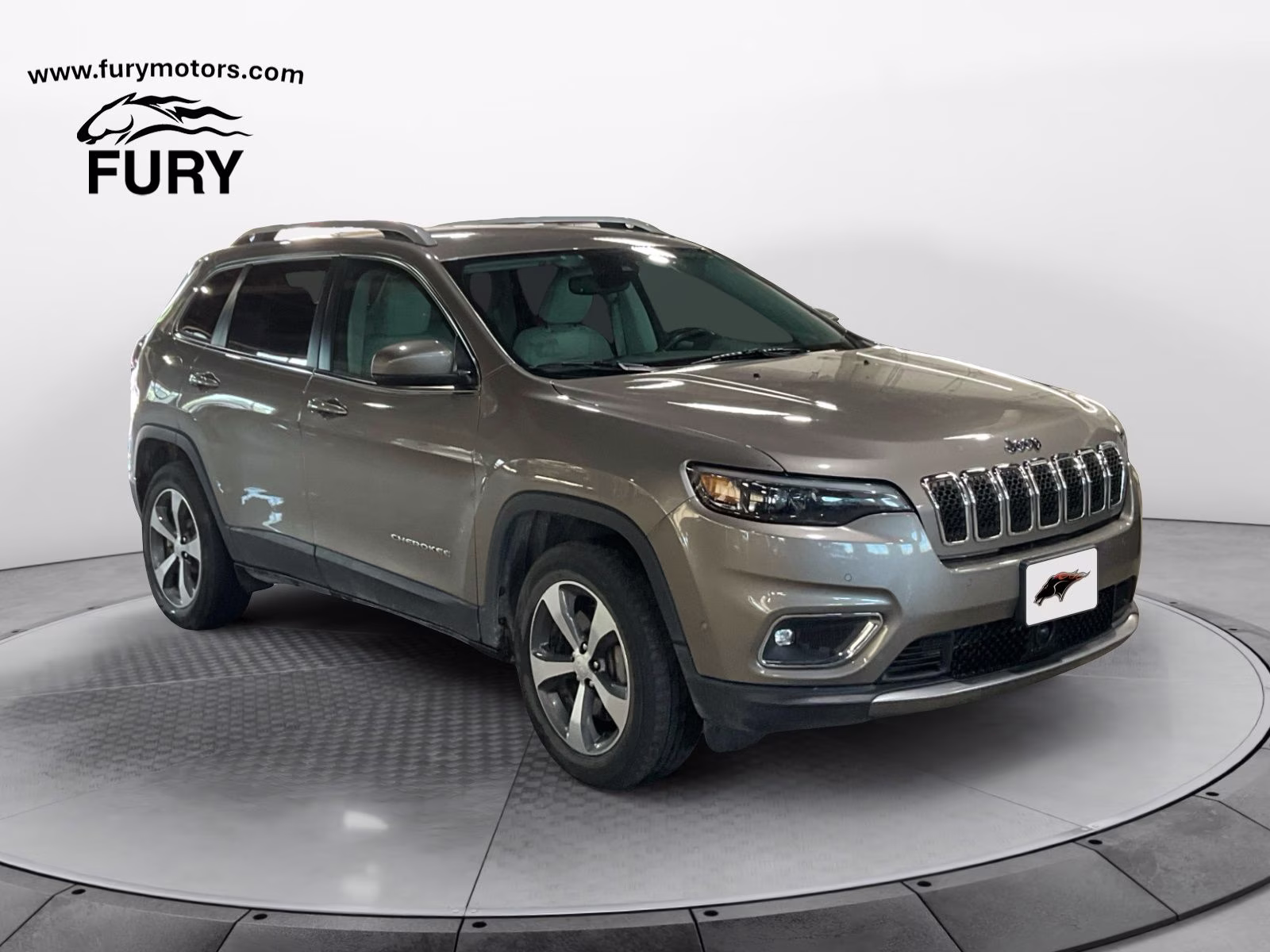 2019 Light Brownstone Pearlcoat Jeep Cherokee Limited 4X4 SUV