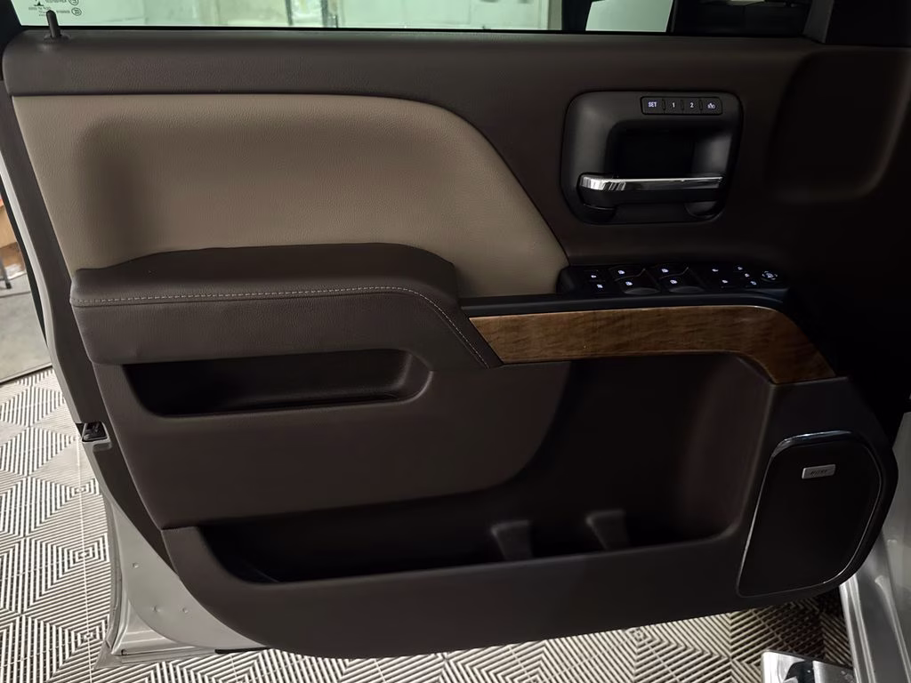 2017 Silver Ice Metallic Chevrolet Silverado 1500 LTZ RWD Truck